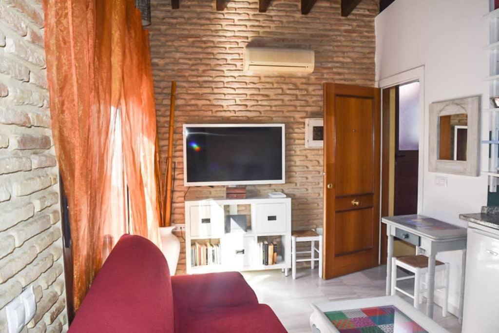 Atico Centrico Plaza Moravia ,San Julian. Apartment Sevilla Exterior foto