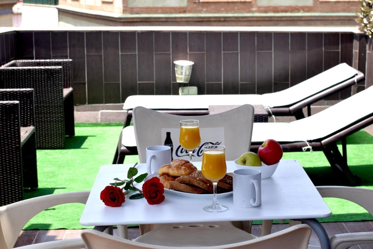 Atico Centrico Plaza Moravia ,San Julian. Apartment Sevilla Exterior foto